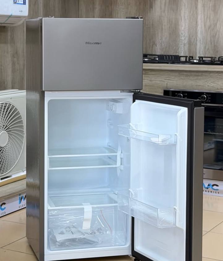 IMAC Electronics / Double Door Top-Freezer Refrigerator